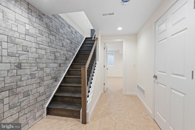 2035 N ORIANNA ST, Philadelphia, PA 19122