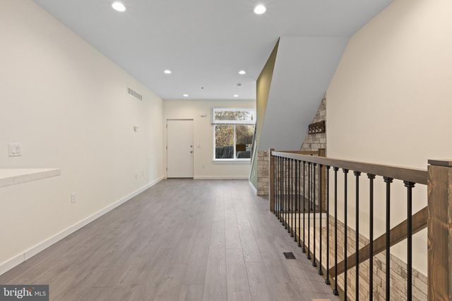 2035 N ORIANNA ST, Philadelphia, PA 19122