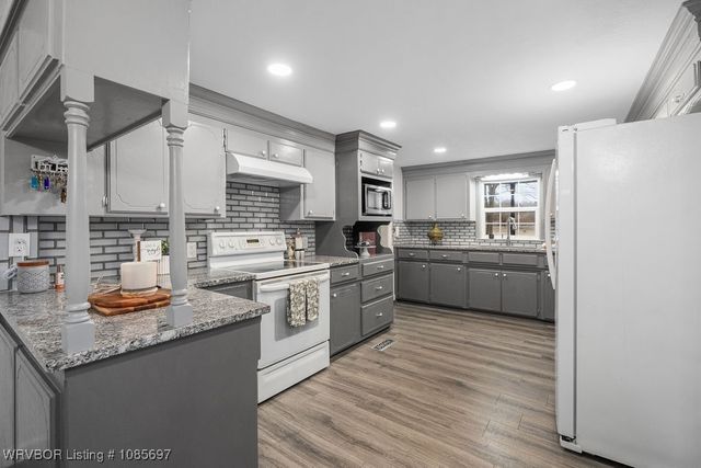 3620 Old Excelsior Road, Greenwood, AR 72936