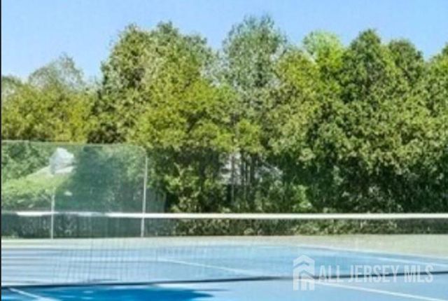 90 Almond Drive, Franklin Twsp, NJ 08873