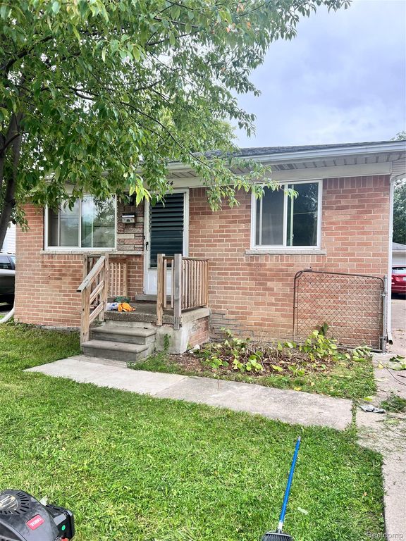 8064 Timken Avenue, Warren, MI 48089