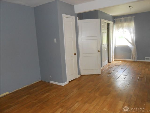 1930 Emerald Court, Dayton, OH 45403
