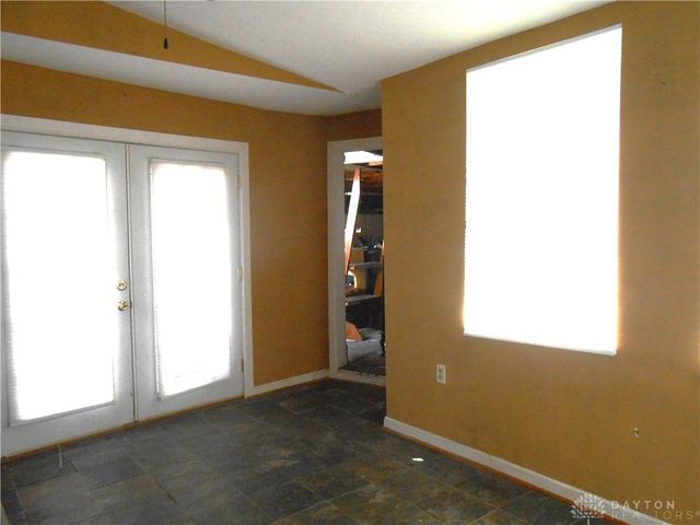 1930 Emerald Court, Dayton, OH 45403