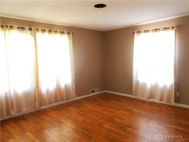 1930 Emerald Court, Dayton, OH 45403