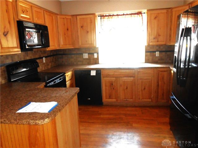 1930 Emerald Court, Dayton, OH 45403