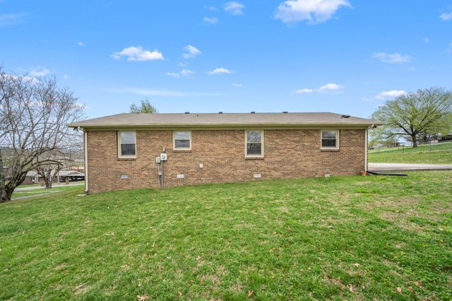 210 Lee Ave, Woodbury, TN 37190