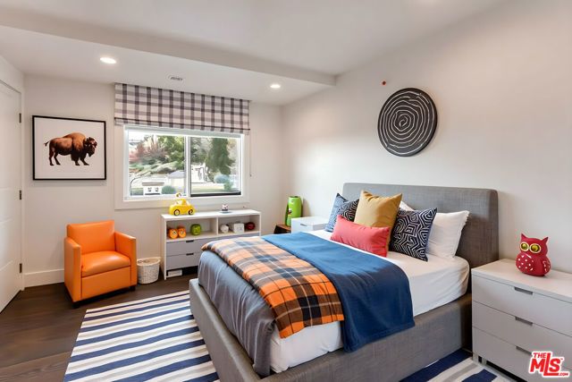 3850 Glenalbyn Drive, Los Angeles, CA 90065