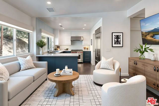 3850 Glenalbyn Drive, Los Angeles, CA 90065