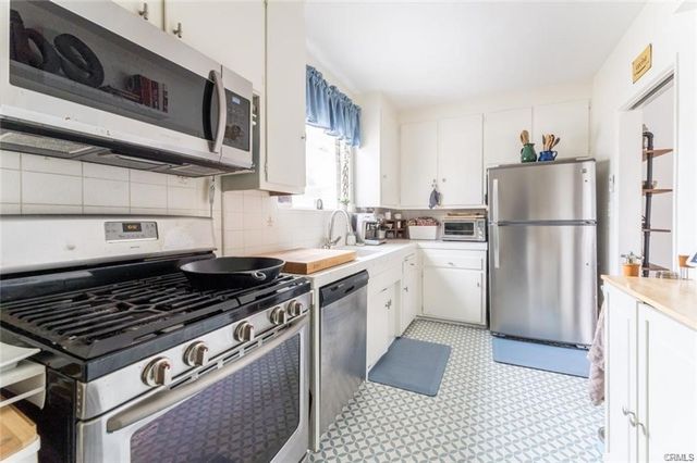 943 19th, Santa Monica, CA 90403