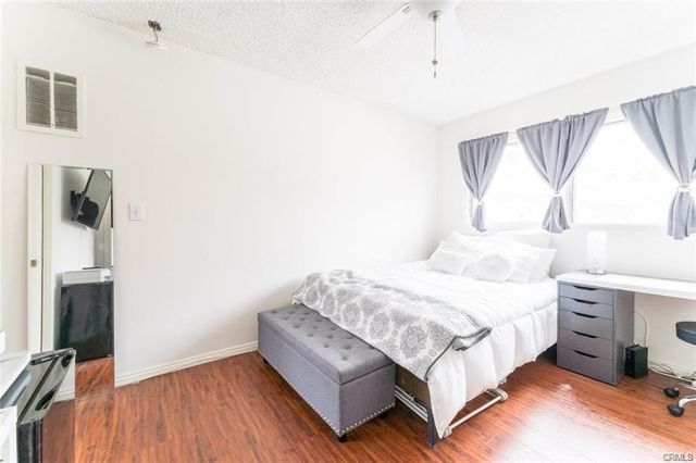 943 19th, Santa Monica, CA 90403