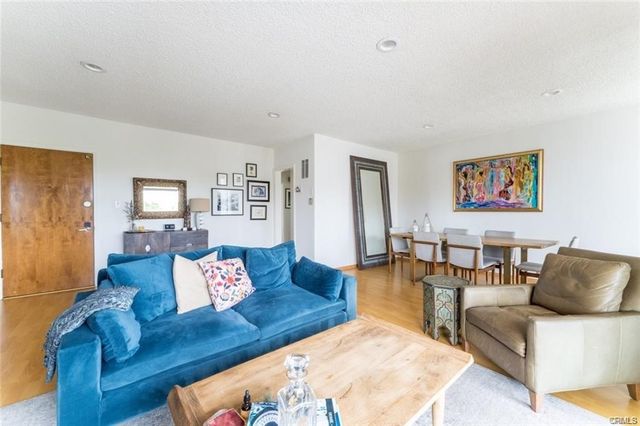 943 19th, Santa Monica, CA 90403