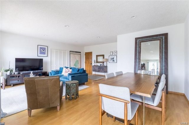 943 19th, Santa Monica, CA 90403