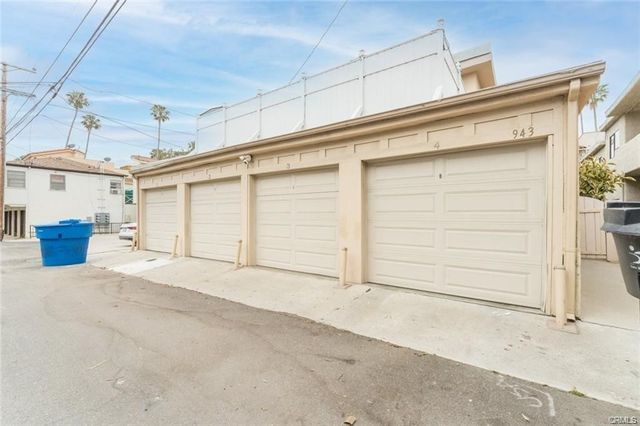 943 19th, Santa Monica, CA 90403