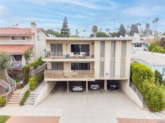 943 19th, Santa Monica, CA 90403
