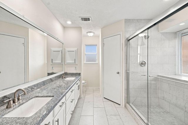 4119 Bentley Drive, Pearland, TX 77584