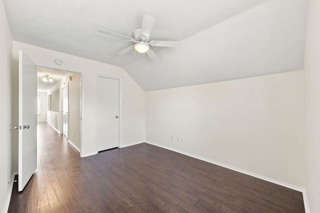 4119 Bentley Drive, Pearland, TX 77584