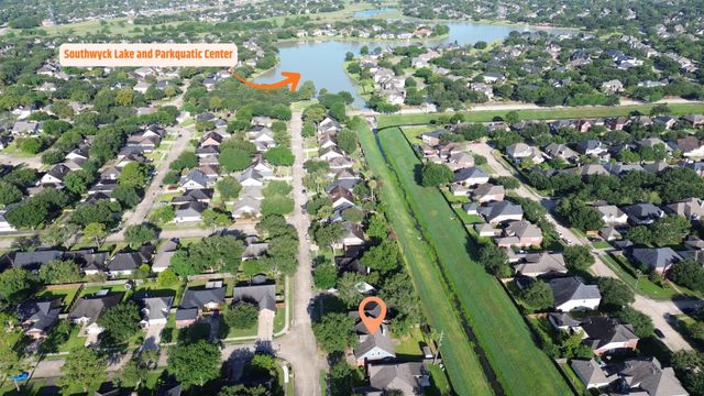 4119 Bentley Drive, Pearland, TX 77584
