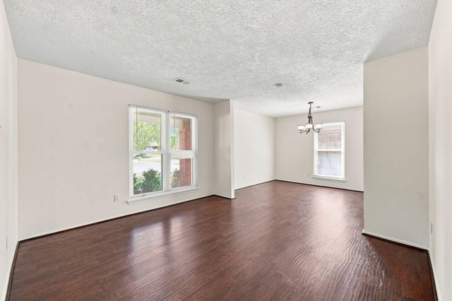 4119 Bentley Drive, Pearland, TX 77584