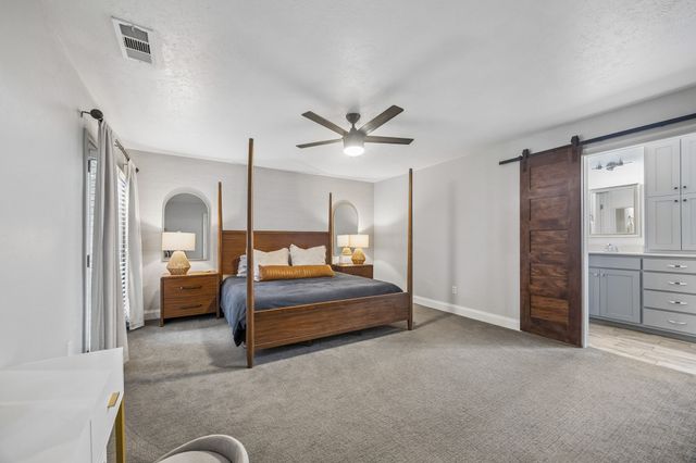 8043 Moss Meadows Drive, Dallas, TX 75231