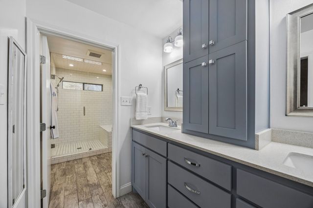 8043 Moss Meadows Drive, Dallas, TX 75231