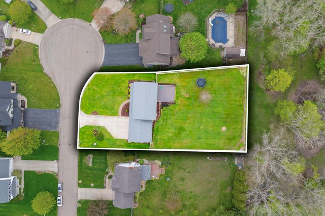 4218 Courtney Street, Royalton Twp, MI 49085