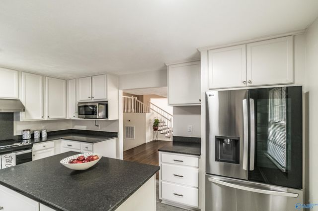 7175 Moores Mill Road NE, Huntsville, AL 35811