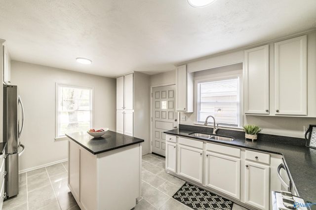 7175 Moores Mill Road NE, Huntsville, AL 35811