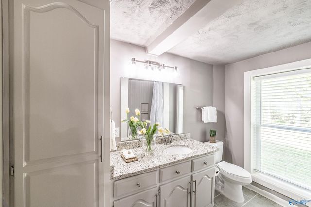 7175 Moores Mill Road NE, Huntsville, AL 35811