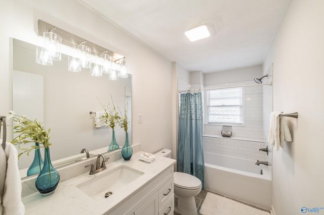 7175 Moores Mill Road NE, Huntsville, AL 35811