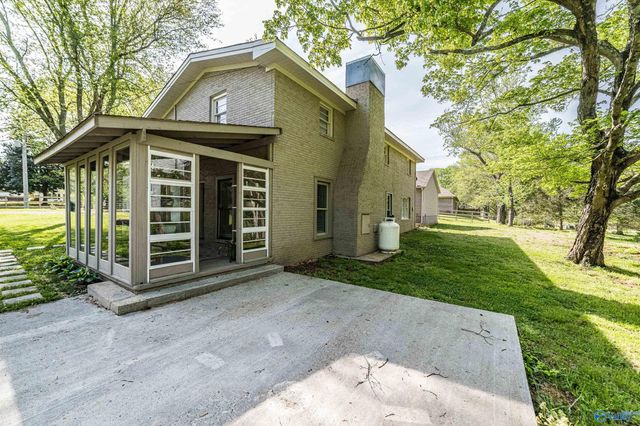 7175 Moores Mill Road NE, Huntsville, AL 35811