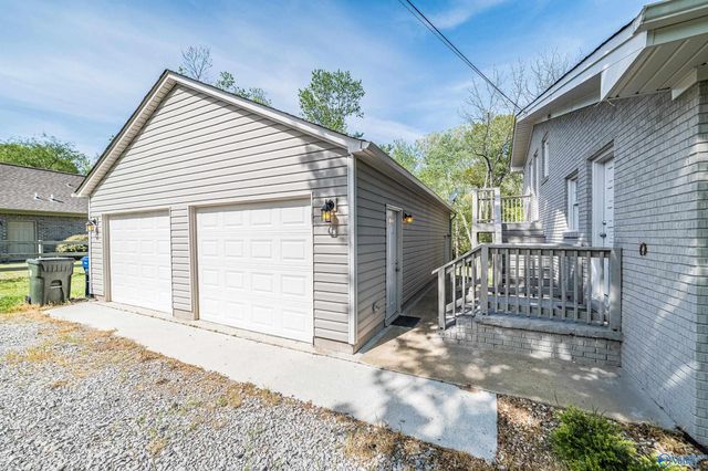 7175 Moores Mill Road NE, Huntsville, AL 35811