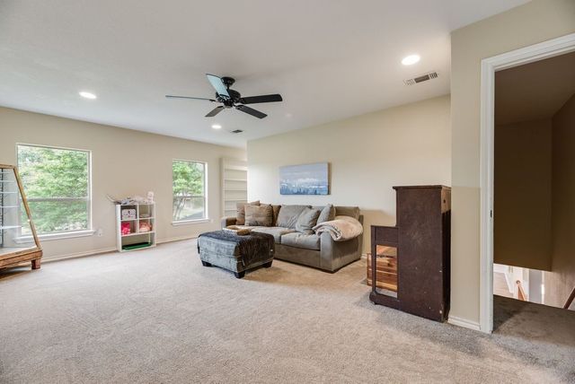 7030 Pecan Creek Circle, Midlothian, TX 76065
