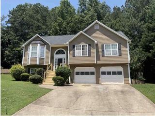 2620 Abbotts Glen NW Drive, Acworth, GA 30101