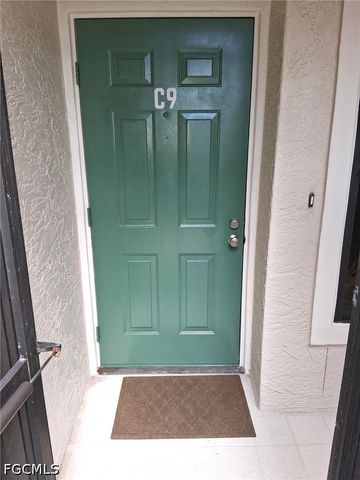 55 Emerald Woods DR C9, Naples, FL 34108