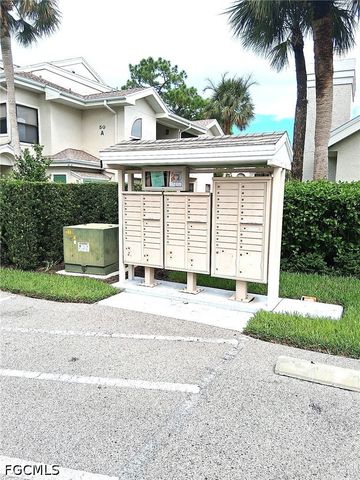 55 Emerald Woods DR C9, Naples, FL 34108