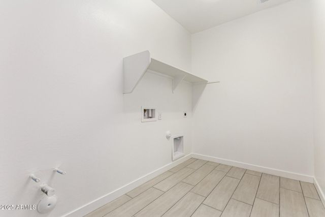 40531 W MICHAELS Drive, Maricopa, AZ 85138