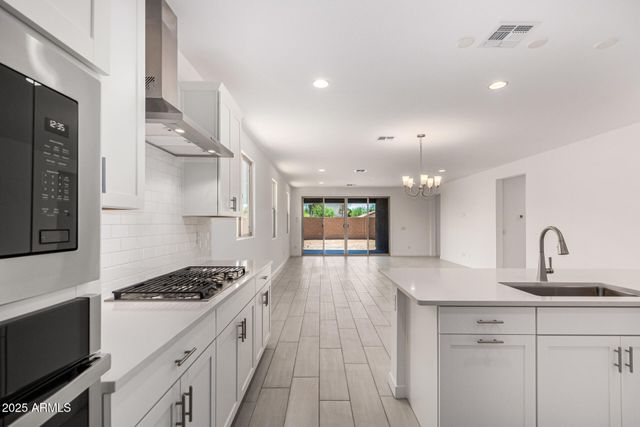 40531 W MICHAELS Drive, Maricopa, AZ 85138