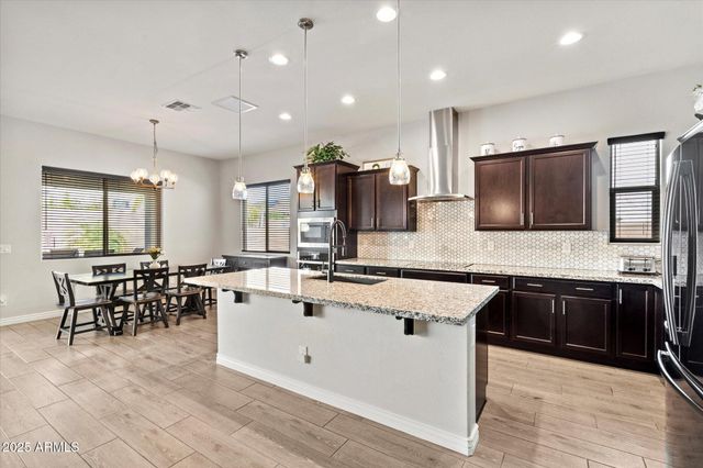 7424 W Jasmine Trail, Peoria, AZ 85383