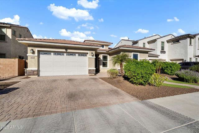 7424 W Jasmine Trail, Peoria, AZ 85383