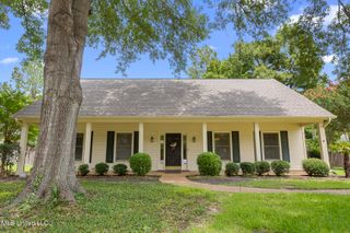 20 Peachtree Lane, Madison, MS 39110