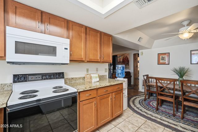 700 E Mesquite Circle P114, Tempe, AZ 85288