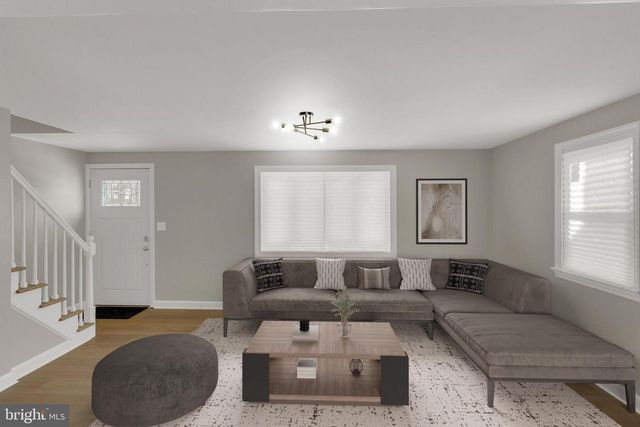 255 REGINA AVE, Hamilton, NJ 08619