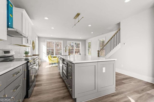 97 Fairfield Place NW, Atlanta, GA 30314