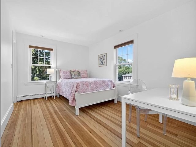 39 Twitchell, Wellesley, MA 02481