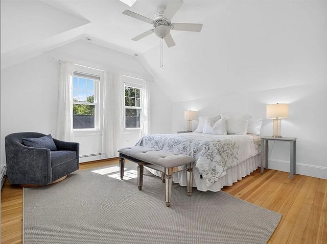 39 Twitchell, Wellesley, MA 02481