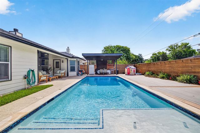 13003 Raven Roost Drive, Cypress, TX 77429