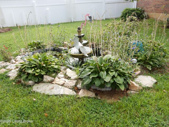 1318 Worth Ave, Shepherdsville, KY 40165