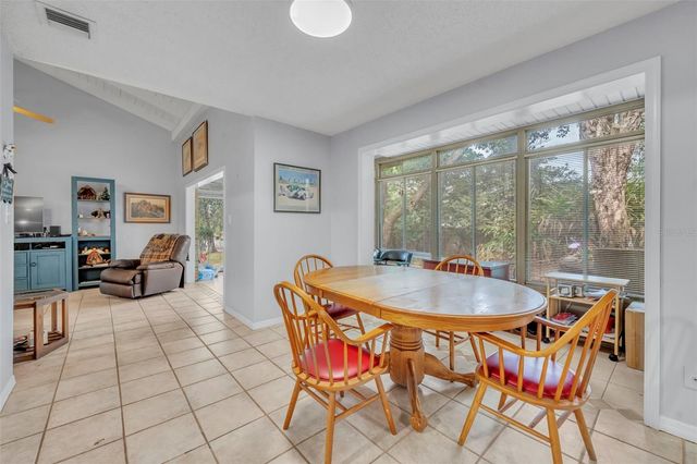 451 OAK HAVEN DRIVE, Altamonte Springs, FL 32701