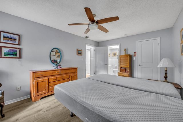 451 OAK HAVEN DRIVE, Altamonte Springs, FL 32701