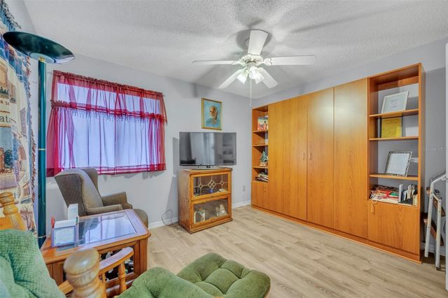 451 OAK HAVEN DRIVE, Altamonte Springs, FL 32701